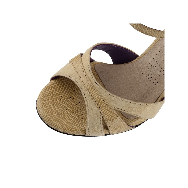 A3 Camoscio Beige Heel 9 cm WITH A SMALL DEFECT